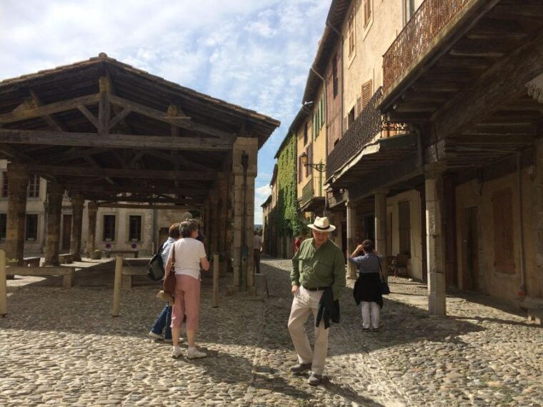 narbonne-gruissan-lagrasse-village-day-tour