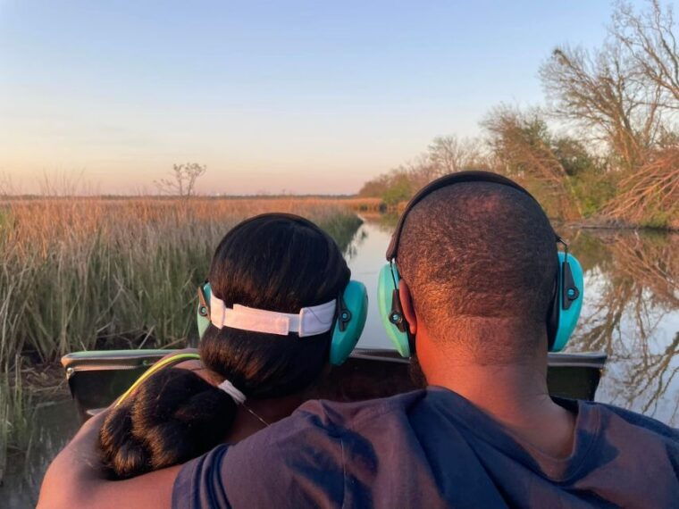 new-orleans-10-passenger-airboat-swamp-tour