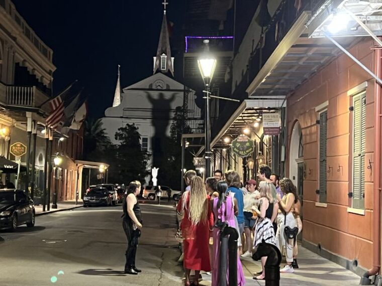 new-orleans-best-of-ghost-voodoo-experience-walking-tour-2