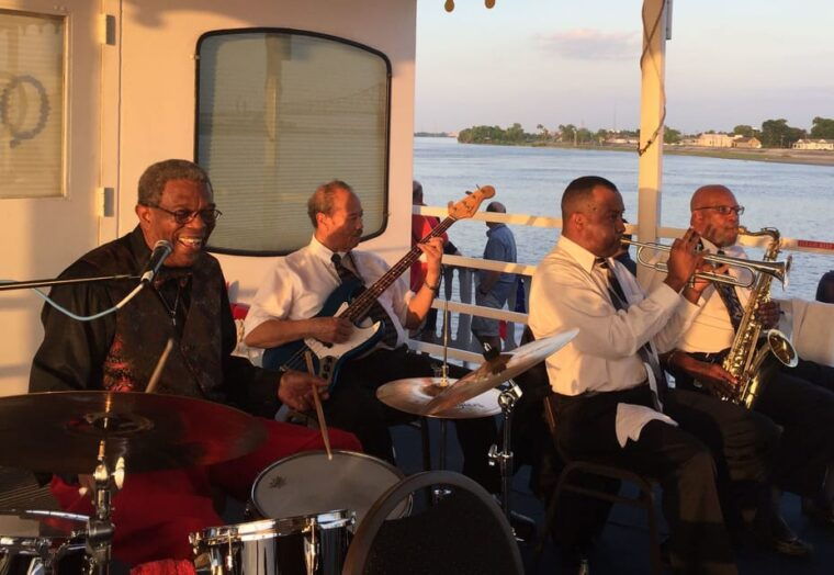 new-orleans-creole-queen-weekend-morning-jazz-cruise