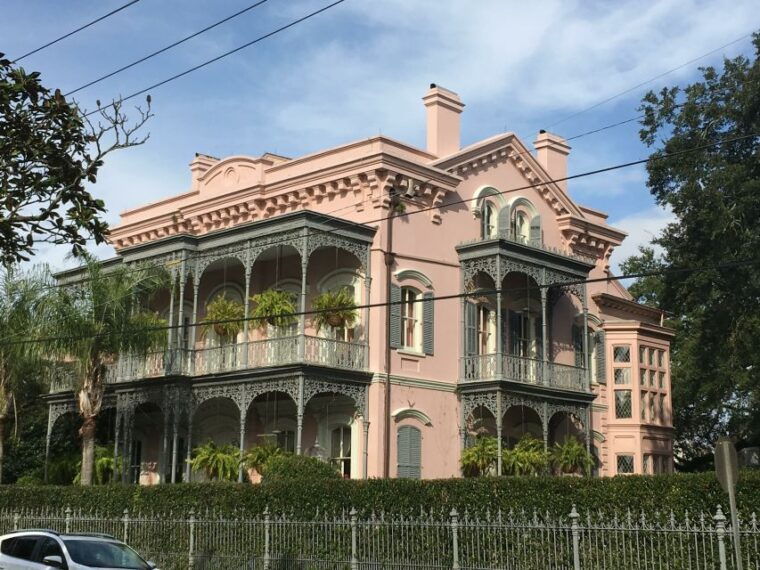 new-orleans-traditional-city-and-estate-tour