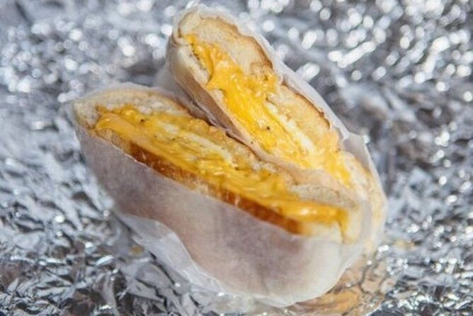 new-york-street-food-guided-walking-tour-with-a-guide