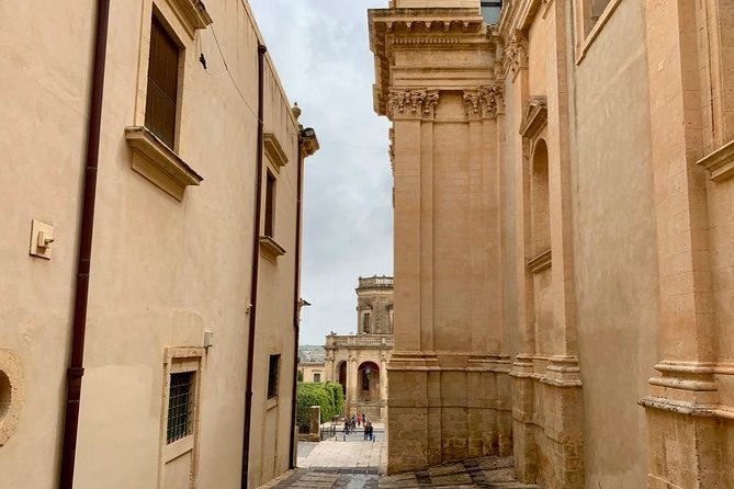 noto-the-stone-garden-guided-tour