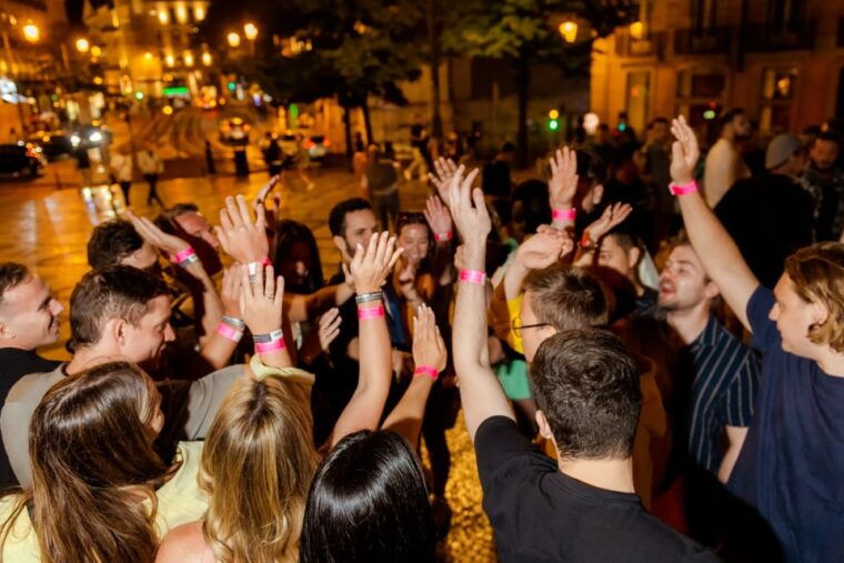 nye-lisbon-new-years-eve-pub-crawl