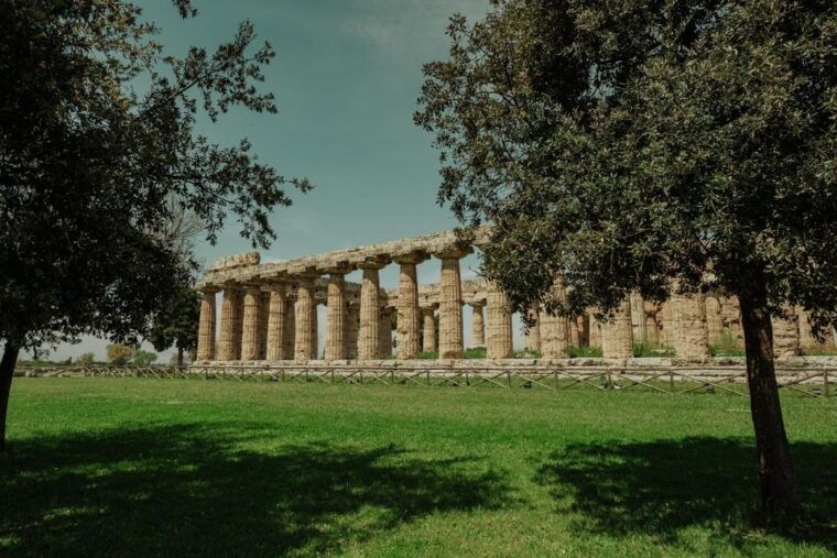 paestum-2-hour-greek-temples-archaeological-museum