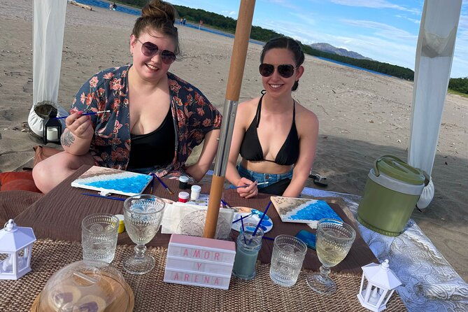 paint-and-sip-on-tamarindos-beach