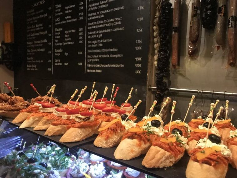 palma-old-town-sunset-tour-and-food-tastings