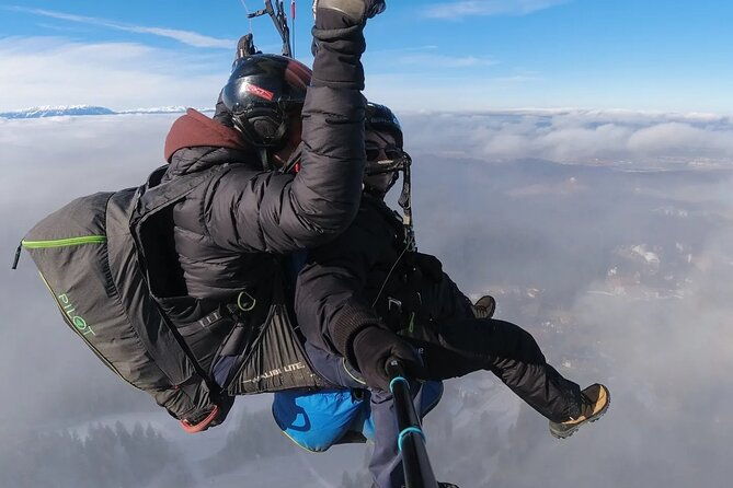 paragliding-tandem-flight-from-bunloc-brasov