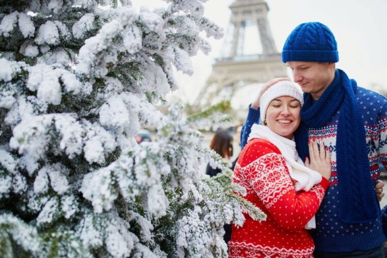 parisian-christmas-magic-from-notre-dame-to-vendome