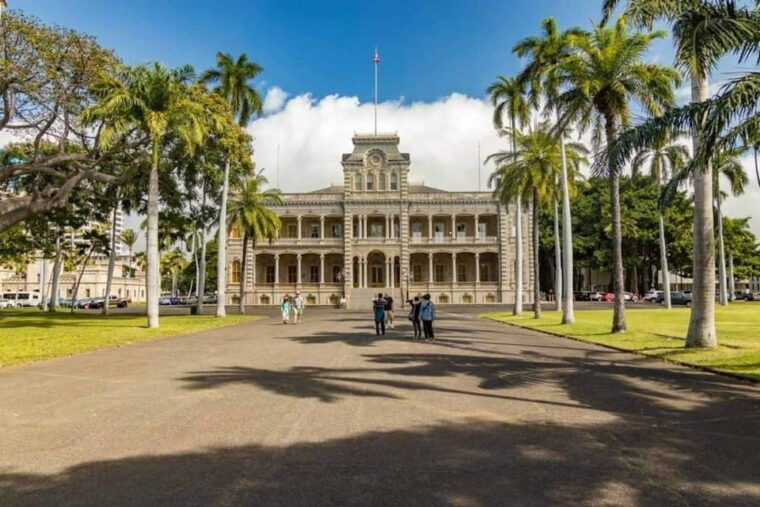pearl-harbor-and-oahu-circle-island-tour-from-maui