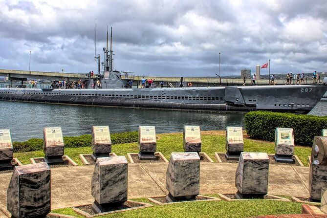 pearl-harbor-the-arizona-memorial-half-day-vip-private-tour