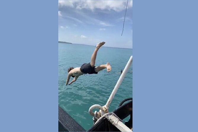playa-blanca-in-baru-island-colombia-pirate-adventuredrinks