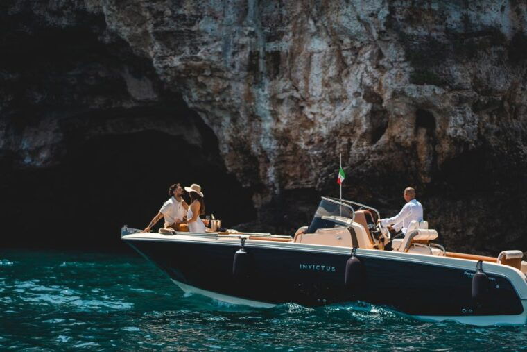 polignano-a-mare-private-cruise-with-champagne