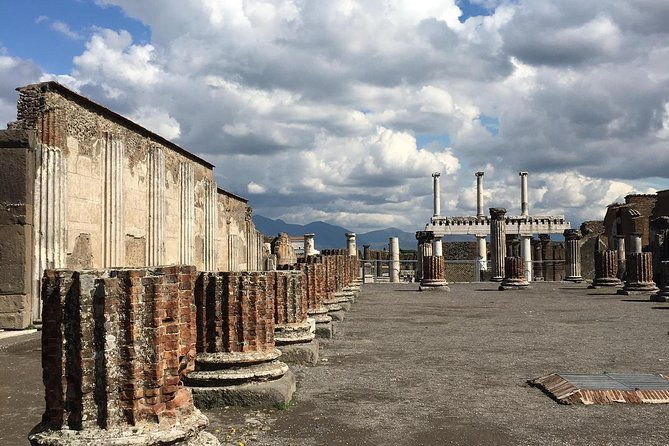 pompeii-and-wine-testing-from-naples-or-sorrento