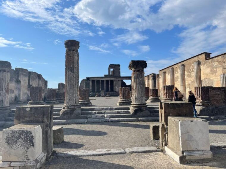 pompeii-guided-tour-skip-the-line