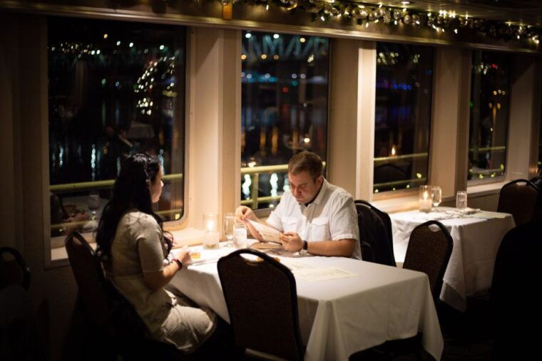 portland-willamette-river-2-5-hour-dinner-cruise