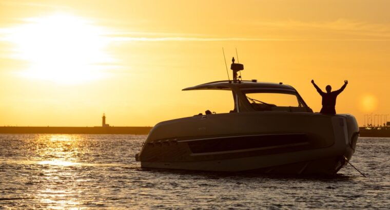 porto-2h-sunset-private-luxury-yacht-in-the-douro