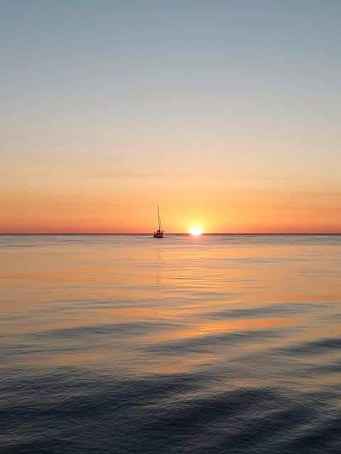 porto-private-sail-on-douro-river-sunset-time-available