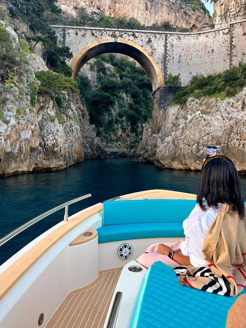 positano-shared-sunset-cruise