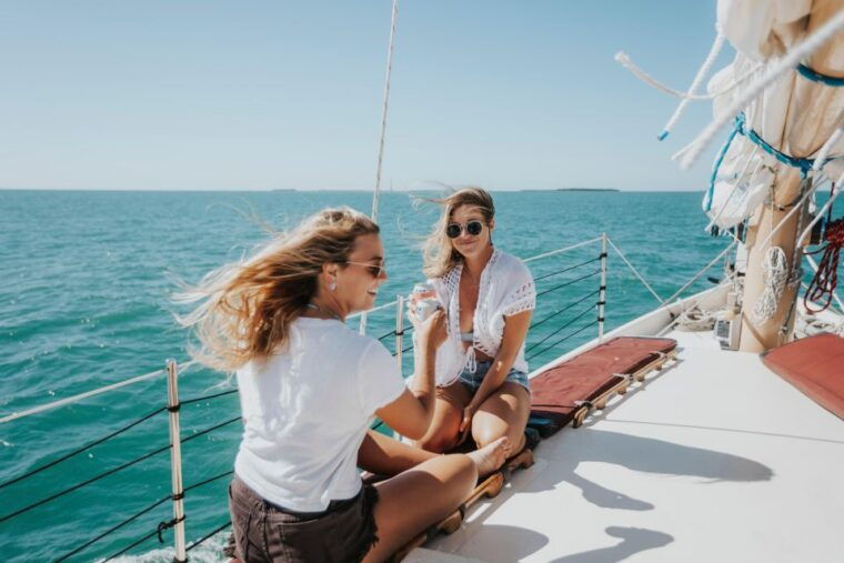 premium-day-sail-snorkel-kayak-with-lunch