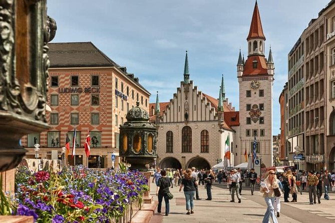 private-4-5-hour-city-tour-of-munich-with-driver-guide