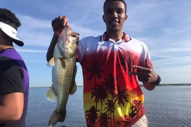 private-4-hour-lake-istokpoga-bass-fishing-charter-in-florida