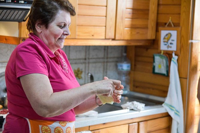 private-authentic-italian-cooking-class-near-agropoli-with-a-local-family