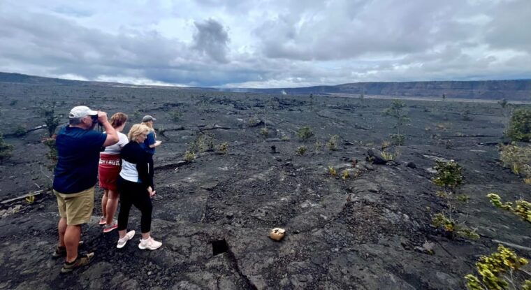 private-big-island-tourcoffee-beachesvolcanos-waterfall