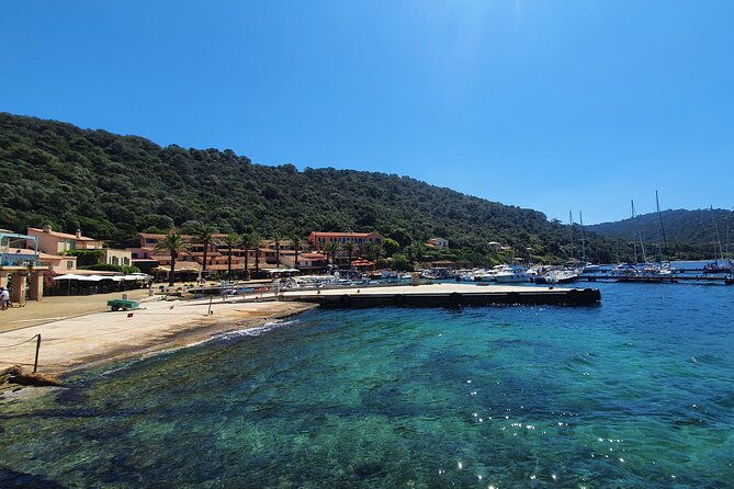 private-boat-trip-around-the-island-of-port-cros