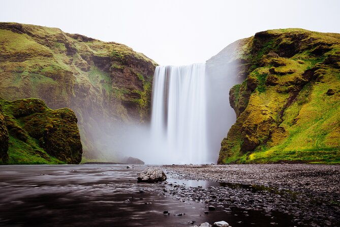 private-south-coast-black-sand-beach-and-glacier-up-to-8-pax