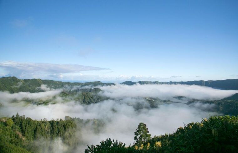 private-tour-all-of-the-west-sete-cidades-volcano-2
