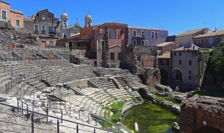 private-tour-in-catania-history-fish-market-and-local-tastings