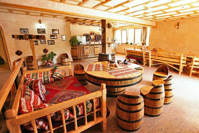 private-tour-to-khor-virap-areni-winery-noravank-tatev-ropeway