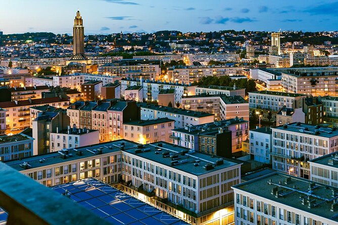 private-transfer-port-of-le-havre-to-paris-city-in-business-car