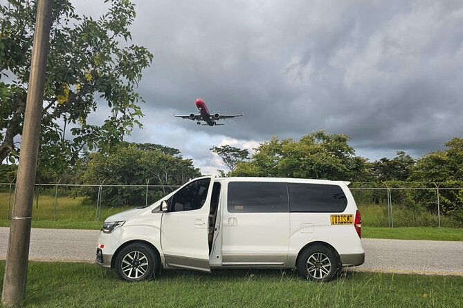 private-transportation-from-liberia-airport-to-reserva-conchal-2