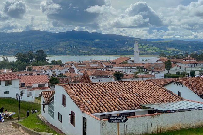 private-visit-to-casa-loca-and-guatavita