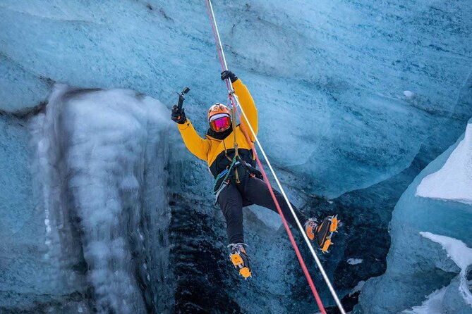 private-zip-line-and-glacier-adventure-from-the-glacier-lagoon