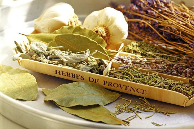 provencal-market-and-wine-tasting-sightseeing-tour