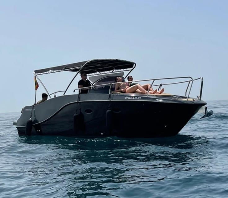 puerto-banus-boat-charter-moonday-yacht