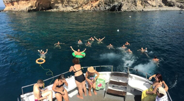 puerto-de-mogan-boat-and-snorkeling-trip
