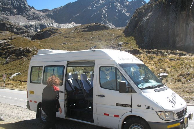 querococha-lake-and-chavin-ruins-and-from-huaraz
