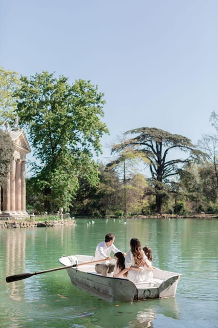 rome-villa-borghese-lake-tour-by-boat-paddling-independently-aperitivo