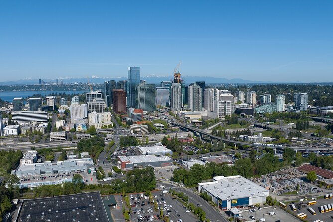 round-trip-private-transfer-sea-airport-to-seattle-city-bellevue