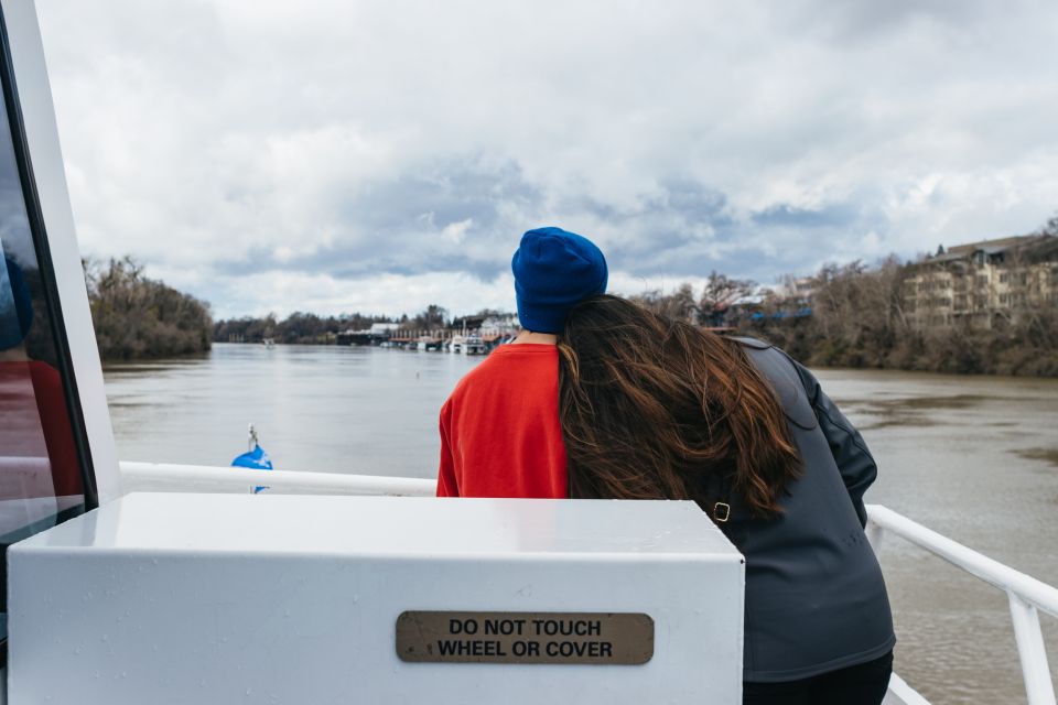 sacramento-river-cruise-with-narrated-history
