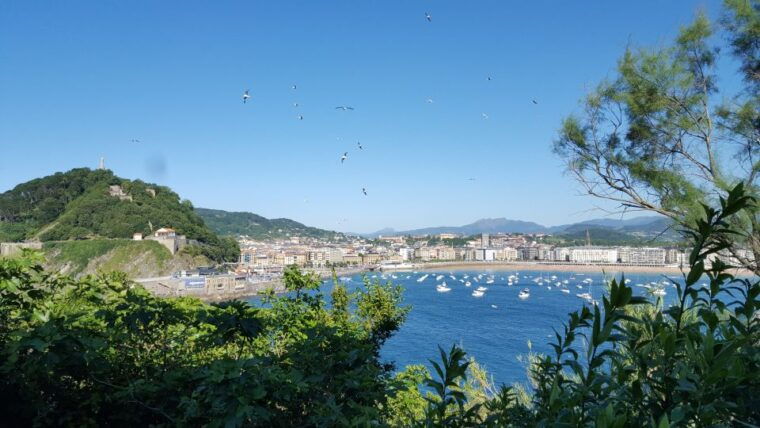 san-sebastian-boat-tour-with-stop-at-santa-clara
