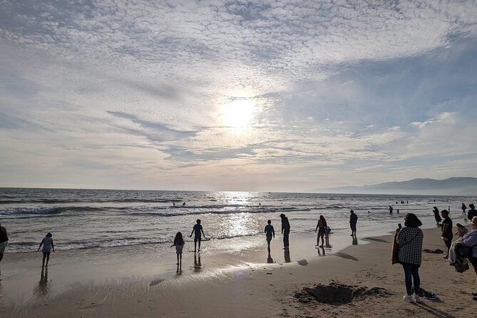 santa-monica-scavenger-hunt-walking-tour-and-game