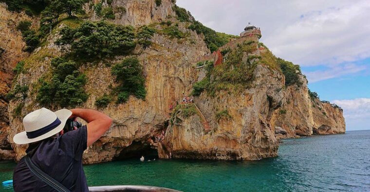 santona-anchovy-factory-tour-and-boat-trip