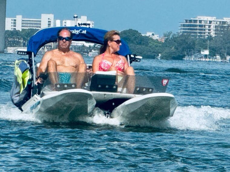 sarasota-island-adventures-catamaran-speedboat-tour