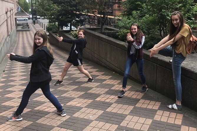 scavenger-hunt-by-wacky-walks