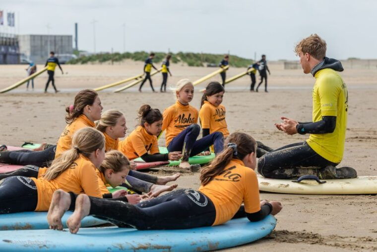 scheveningen-beach-2-hour-surf-experience-for-adults